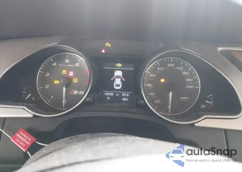 2011 Audi S5 4.2 Premium Plus z USA, uszkodzony, nr VIN WAUVVAFRXBA001802